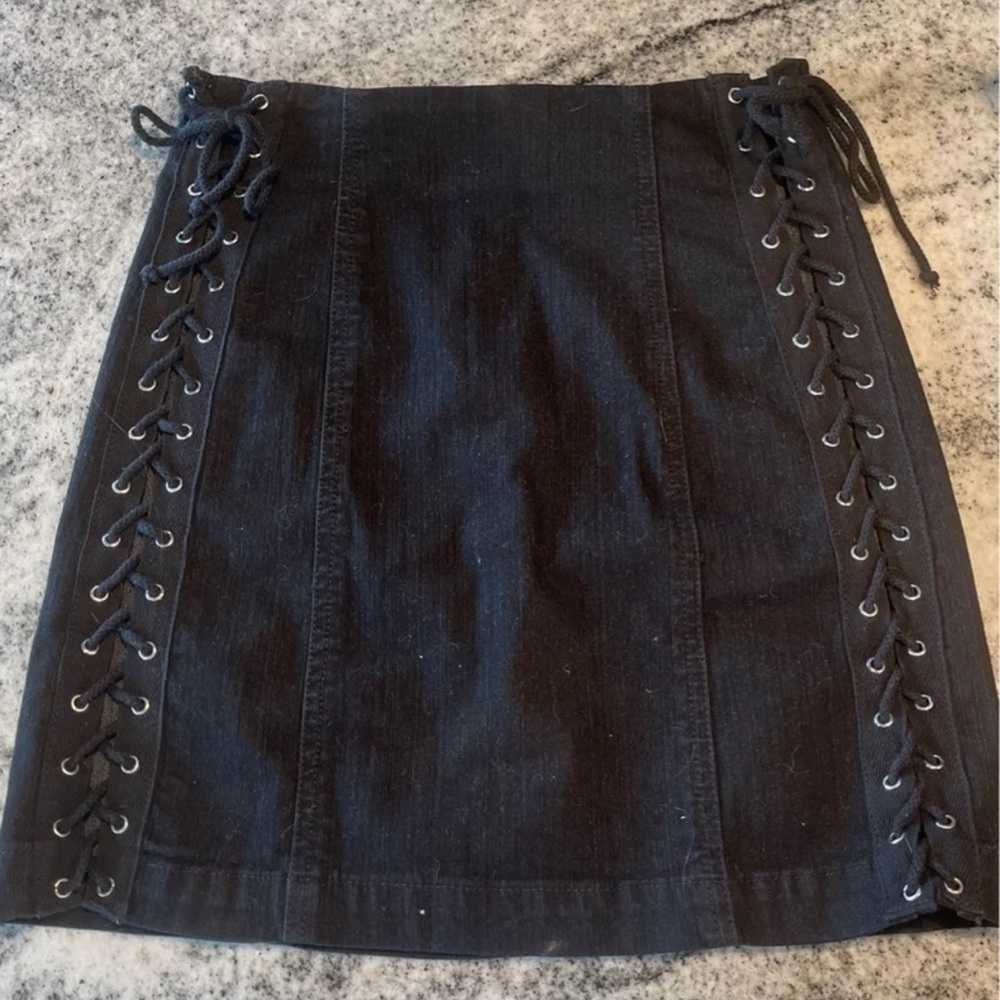 carmar tie mini skirt